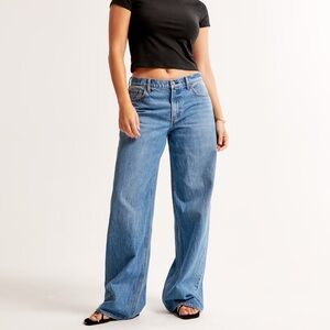EUC Abercrombie & Fitch Curve Love Low Rise Ultra Loose Jean | Sz 32 | medium